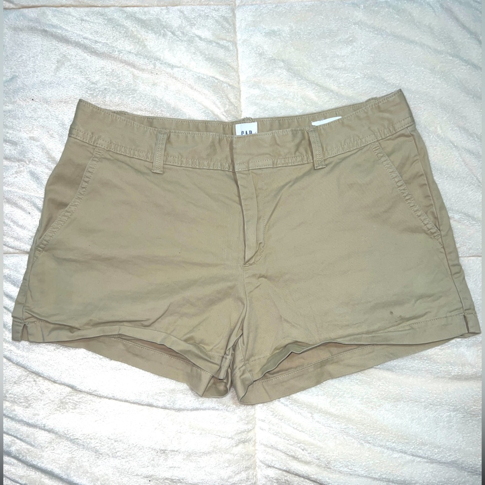 GAP City Short Khaki